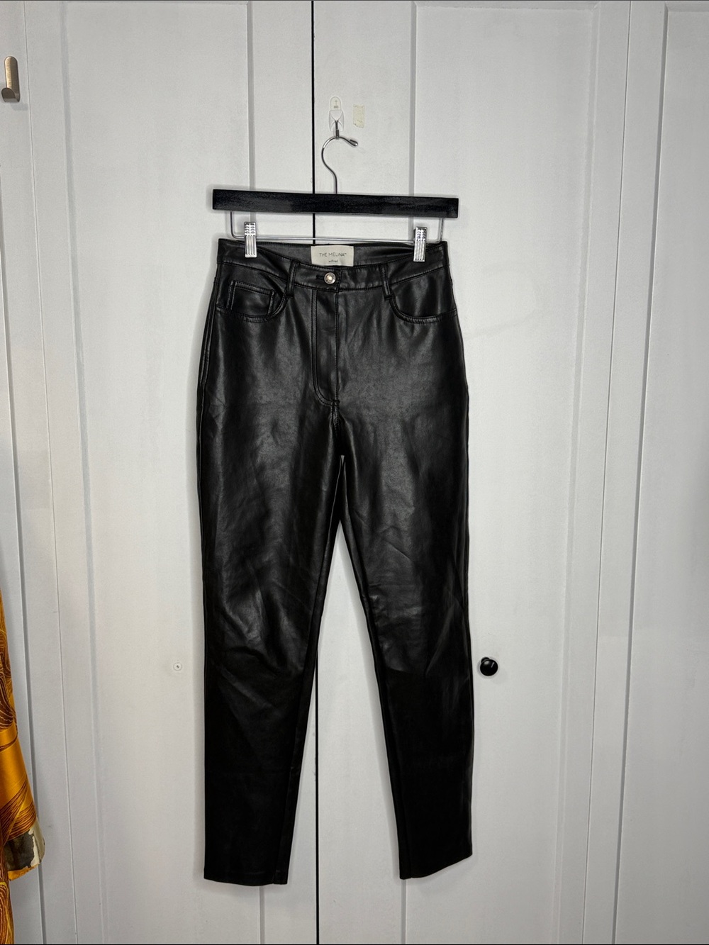 Aritzia brand Wilfred 4 The Melina Black Faux Leather Pants